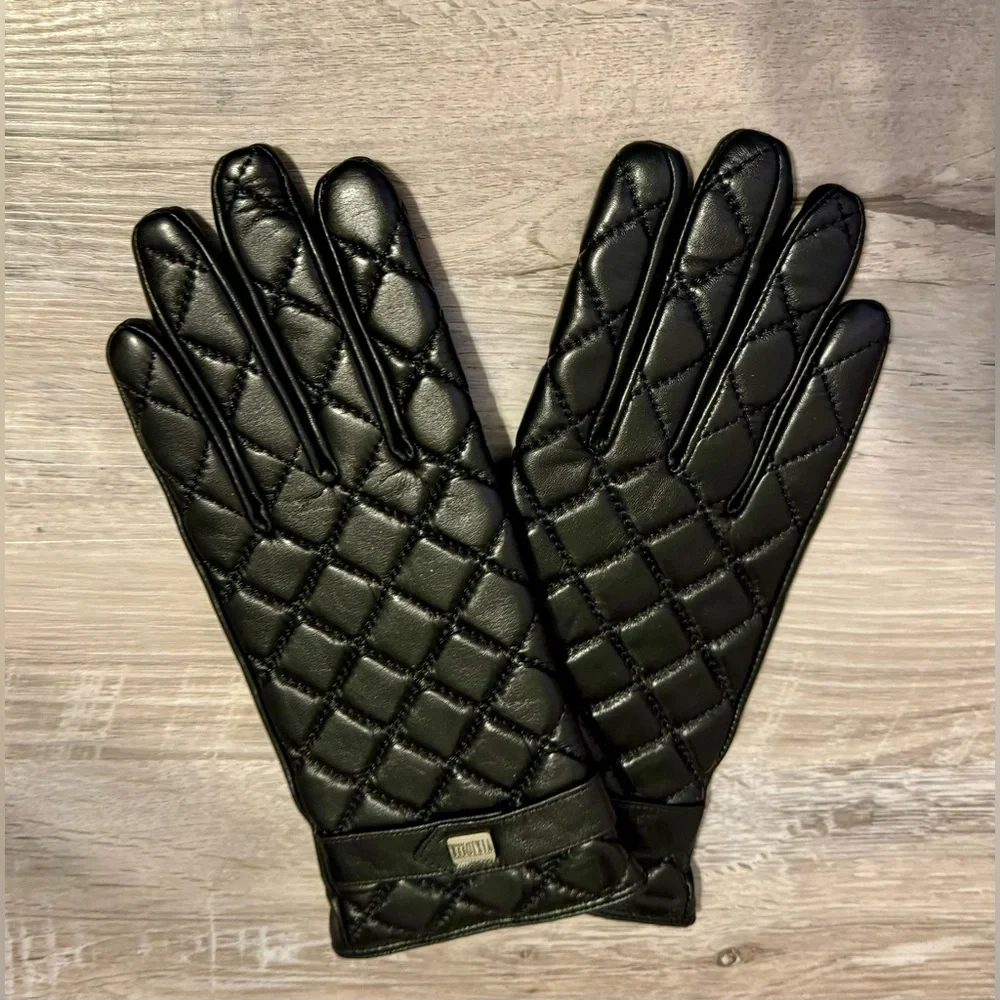 New. VIKIDEER Women's Winter Leather Black Gloves, Size S. Warm Wool
